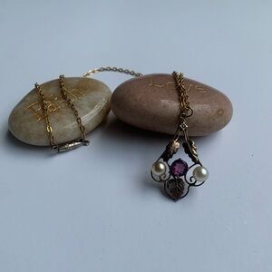 12k Gold Vine Flower Necklace